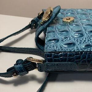 Brahmin two-tone Turquoise Blue Leather Crossbody Bag Like New